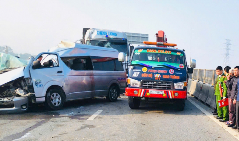 Khởi tố vụ án hình sự liên quan vụ TNGT trên cao tốc Mai Sơn – QL45 -0