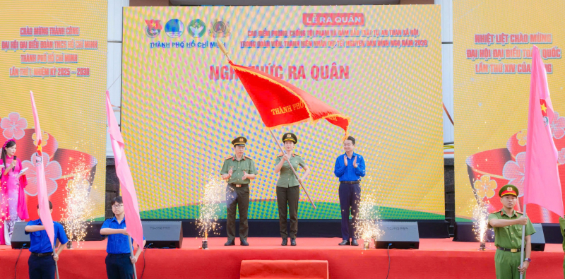 Tuổi trẻ Công an TP Hồ Chí Minh ra quân cao điểm, đảm bảo ANTT Tết Bính Ngọ 2026 -0