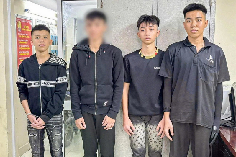            Truy nóng nhóm cướp tài sản của du khách nước ngoài  -0