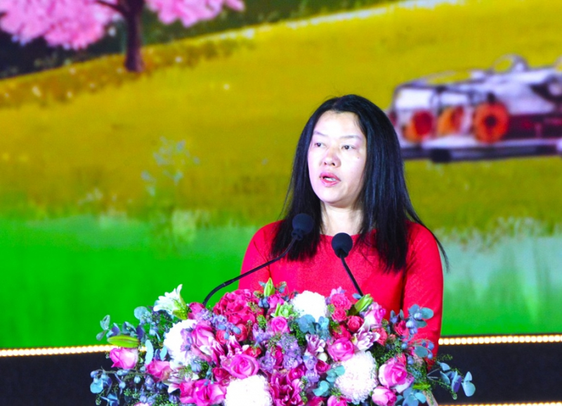 Đà Lạt tưng bừng bước vào hội mai anh đào -0