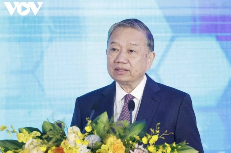 Party chief attends groundbreaking of elderly healthcare complex in Hanoi -0