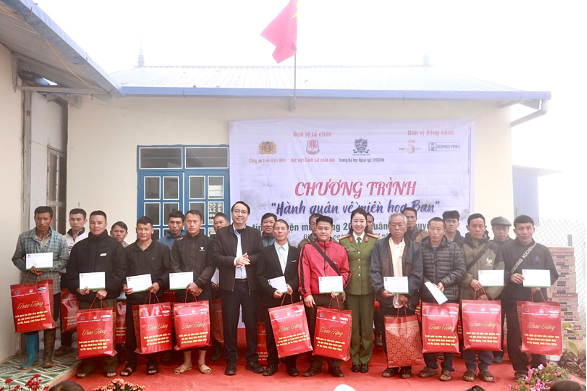 Học viện CSND mang Tết ấm đến với bản nghèo Điện Biên -0