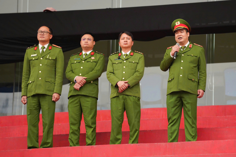 Màn biểu diễn quy mô lớn nhất của Đoàn Nghệ thuật trống hội CAND chào mừng Đại hội XIV của Đảng -0