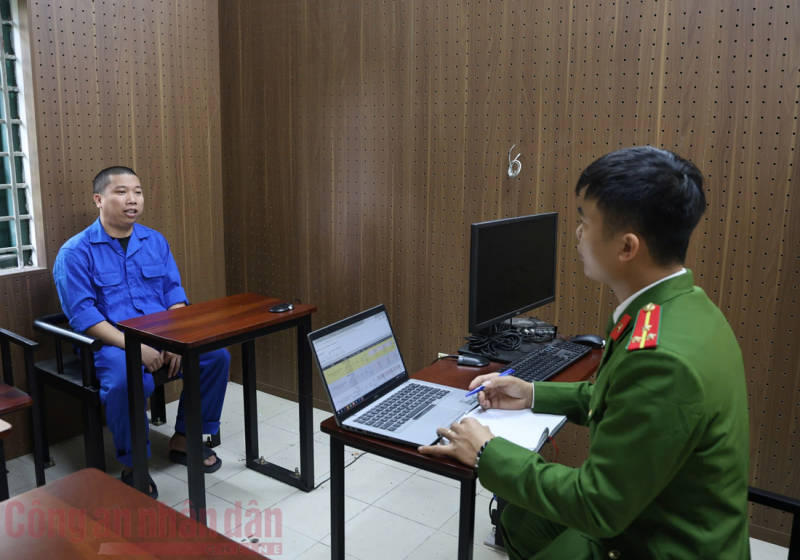 Công an Ninh Bình triệt phá đường dây cá độ bóng đá 1.200 tỷ đồng trên không gian mạng -0