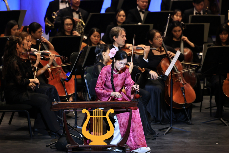 Hoà nhạc “Khát vọng mùa xuân” – kết nối truyền thống và hiện đại, hoà quyện văn hoá Đông, Tây -0