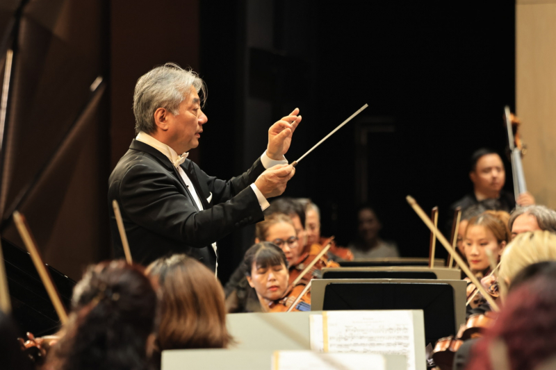 Hoà nhạc “Khát vọng mùa xuân” – kết nối truyền thống và hiện đại, hoà quyện văn hoá Đông, Tây -0