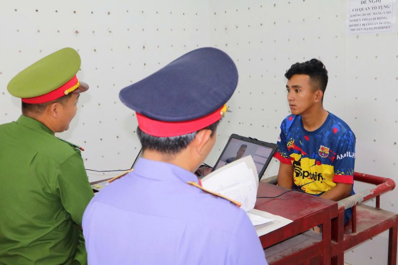 z7442407205993_d2f3ca056912908510edfb657019eeca.jpg -0