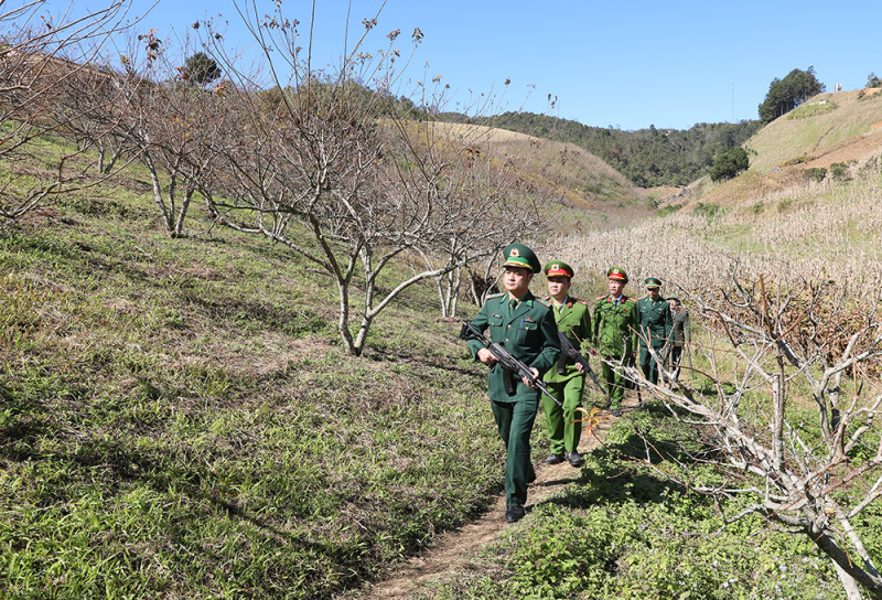 Trái tim đồng bào Sơn La hòa chung nhịp đập cả nước -0