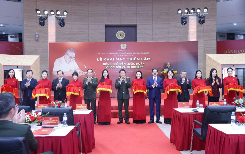 MPS opens “Tran Quoc Hoan - Life and Career” exhibition -0