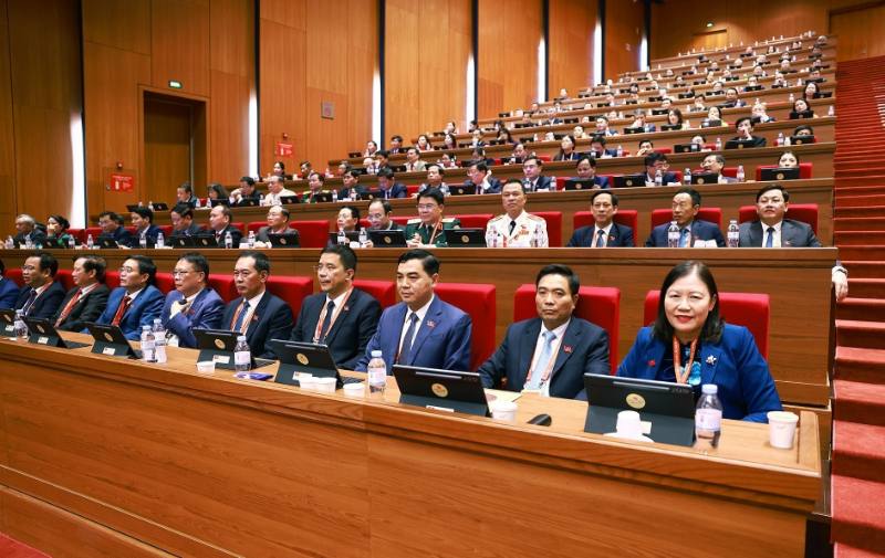 Lý luận về đường lối Đổi mới là ngọn đuốc soi đường lập nên những kỳ tích phát triển -1