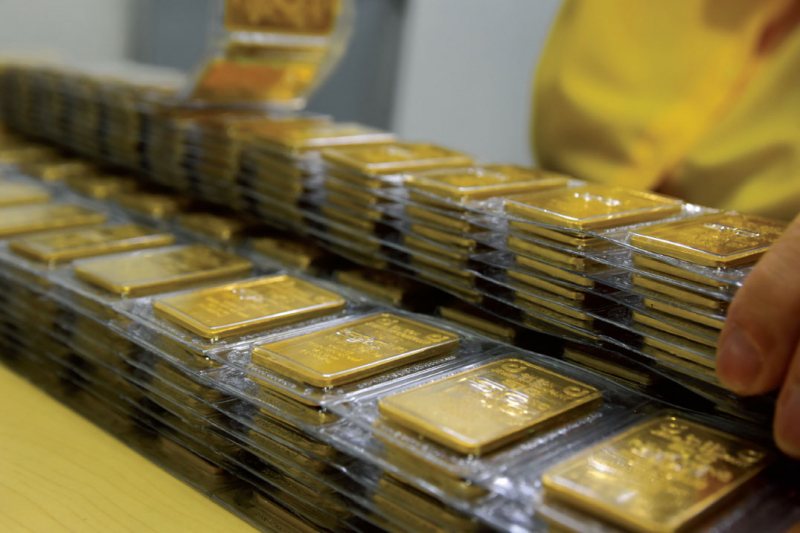 Giá vàng tăng “khủng”, áp sát mốc 170 triệu đồng/lượng -0