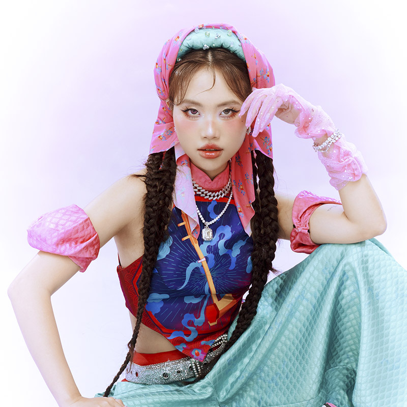 1 phuong my chi.jpg -0