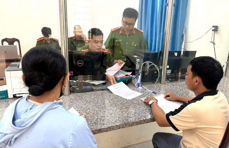 toi lam cong an xa 1.jpg -0