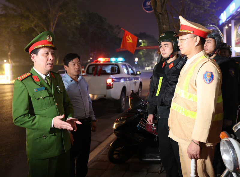 Lá chắn thép giữ bình yên địa bàn cửa ngõ Thủ đô -0