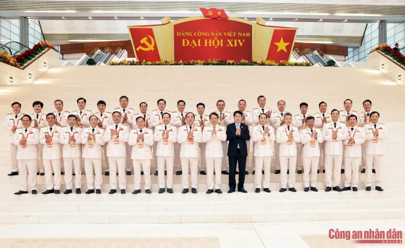 Chủ tịch nước Lương Cường dự buổi làm việc tại Đoàn đại biểu Đảng bộ Công an Trung ương -0