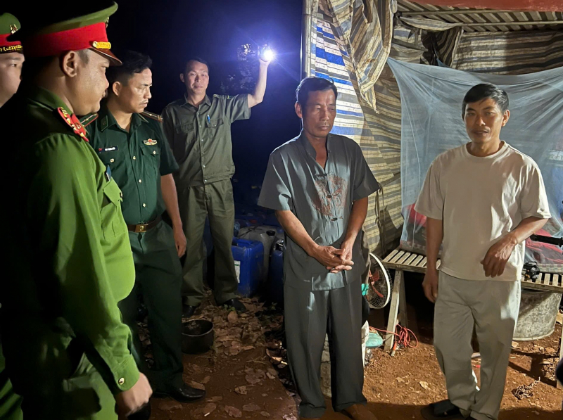 Giữ bình yên vùng biên giới trong cao điểm bảo vệ Đại hội Đảng -0