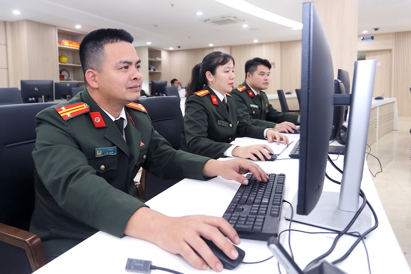 How the Command Information works during 14th National Party Congress -1