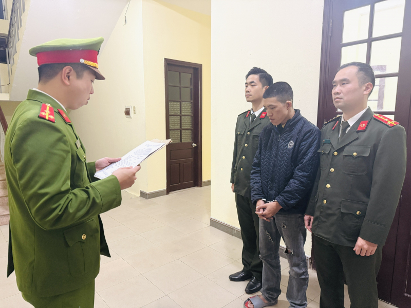 Công an TP Huế bảo vệ tuyệt đối an ninh, an toàn trong những ngày diễn ra Đại hội XIV của Đảng -0