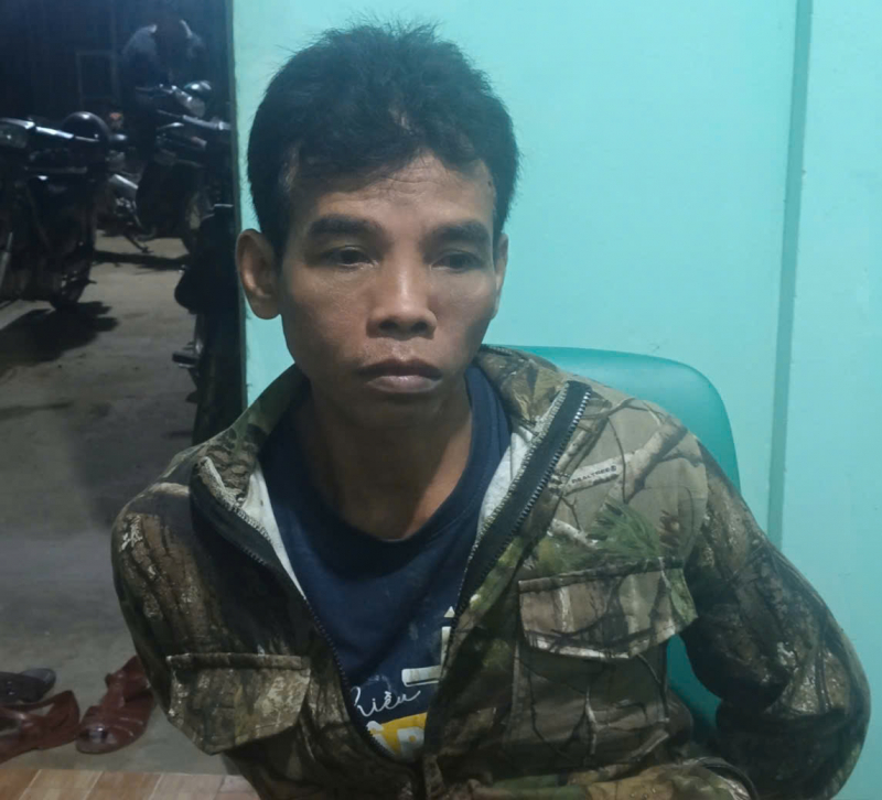 Truy đuổi đối tượng khả nghi, bảo vệ rừng bị chém trọng thương -0