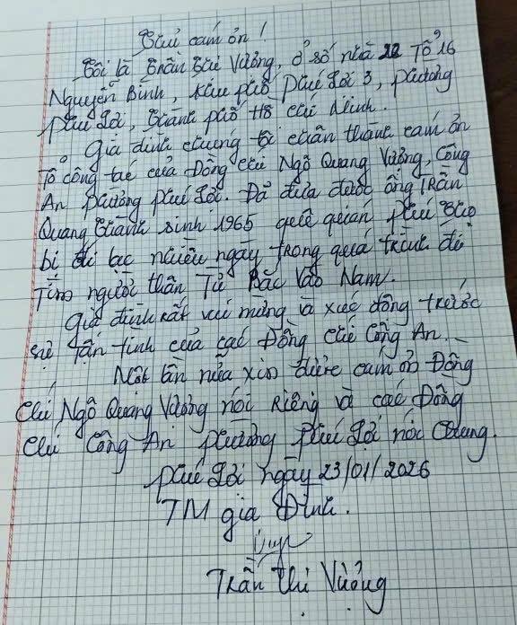 Đại úy Công an phường giúp người dân tìm lại gia đình sau 18 năm bị thất lạc -1