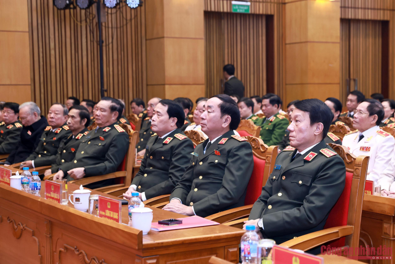 Dấu mốc Anh hùng và trách nhiệm tiên phong trong công tác cán bộ -1