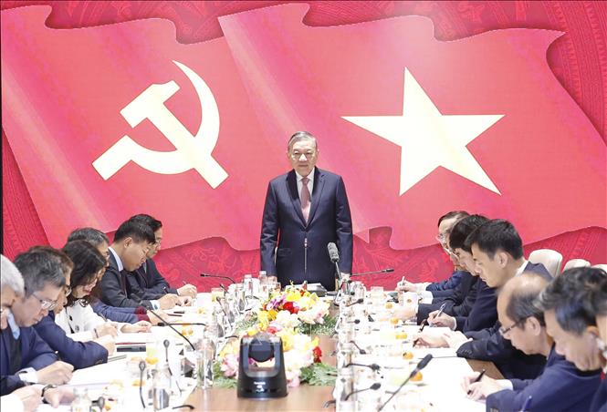 Tổng Bí thư làm việc với các Đại sứ, Trưởng cơ quan đại diện ngoại giao Việt Nam tại nước ngoài -0