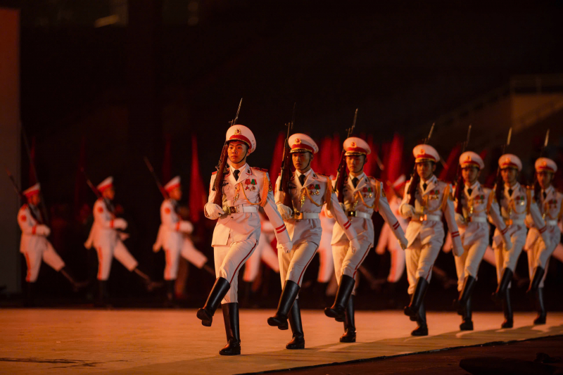 Tiết lộ nhiều kỷ lục đặc biệt của chương trình nghệ thuật “Dưới lá cờ vẻ vang của Đảng” -0