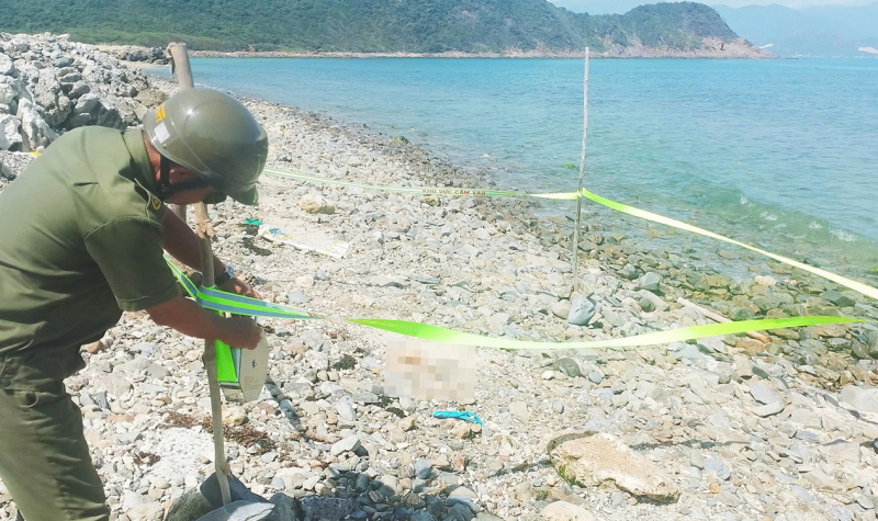 Phát hiện bàn chân người trên bãi biển một phường ở Khánh Hòa -0