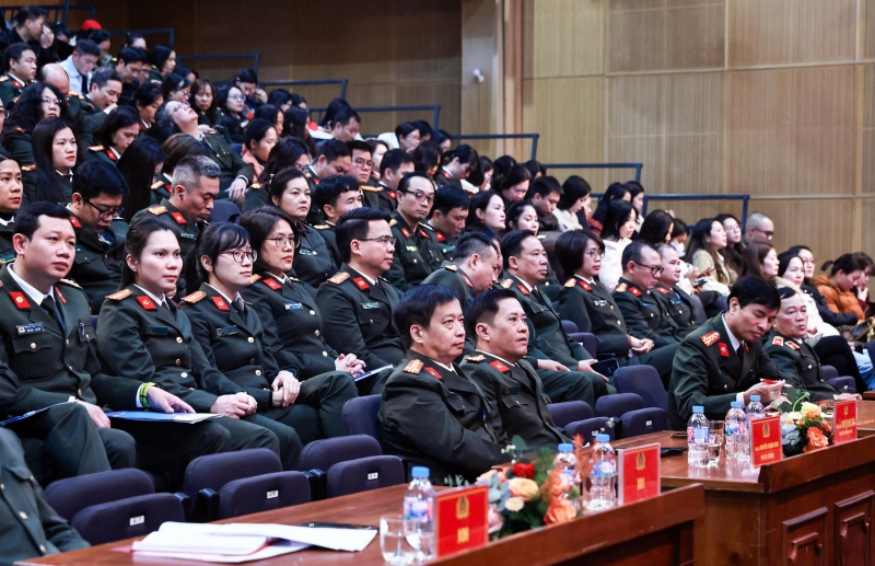 Ký giao ước thực hiện Phong trào thi đua 