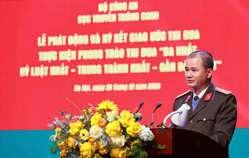 Ký giao ước thực hiện Phong trào thi đua 