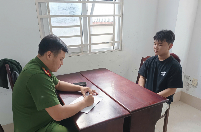 Từ thông tin trên mạng, bắt đối tượng gây loạt vụ cướp tài sản -1