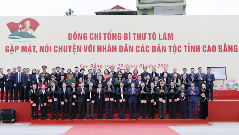 Quyết tâm đưa Cao Bằng vươn lên mạnh mẽ, đời sống ngày càng ấm no, hạnh phúc -0