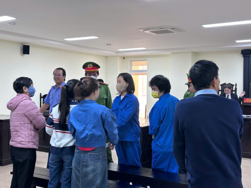 Hoãn phiên toà vụ án Việt Á tại Đắk Lắk -0