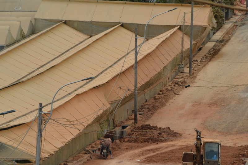  “Ăn no” bụi đất giữa lòng Đà Lạt -0