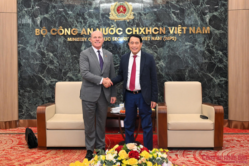 Việt Nam, Canada thúc đẩy hơn nữa hợp tác an ninh, thực thi pháp luật -0