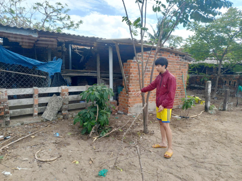 Gặp nam sinh cứu phi công trong vụ máy bay quân sự rơi ở phía Đông tỉnh Đắk Lắk -0