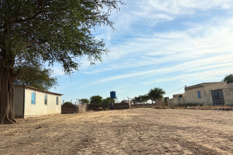 Những dấu chân tình nguyện giữa vùng đất lửa châu Phi -0