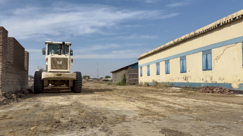 Những dấu chân tình nguyện giữa vùng đất lửa châu Phi -0