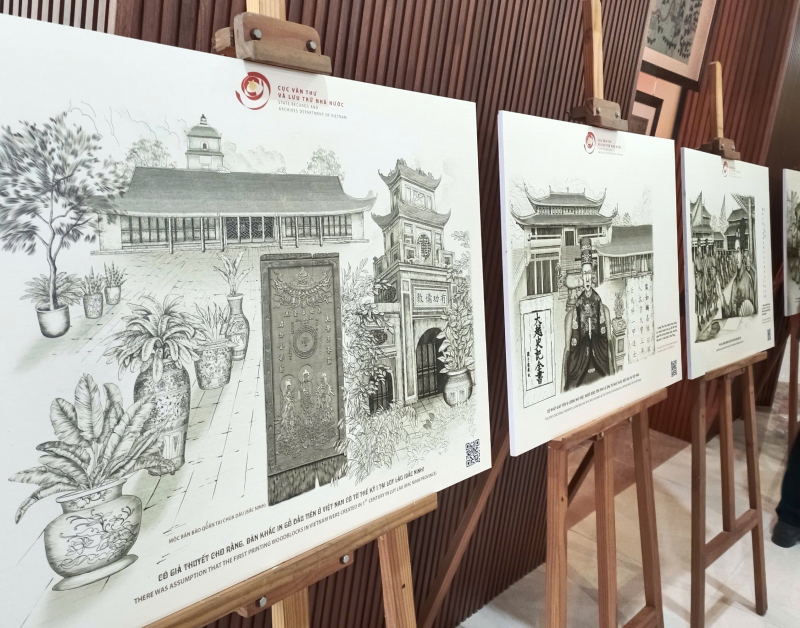 Chiêm ngưỡng mộc bản khắc Chiếu dời đô, bản khắc đổi quốc hiệu thành Việt Nam -2