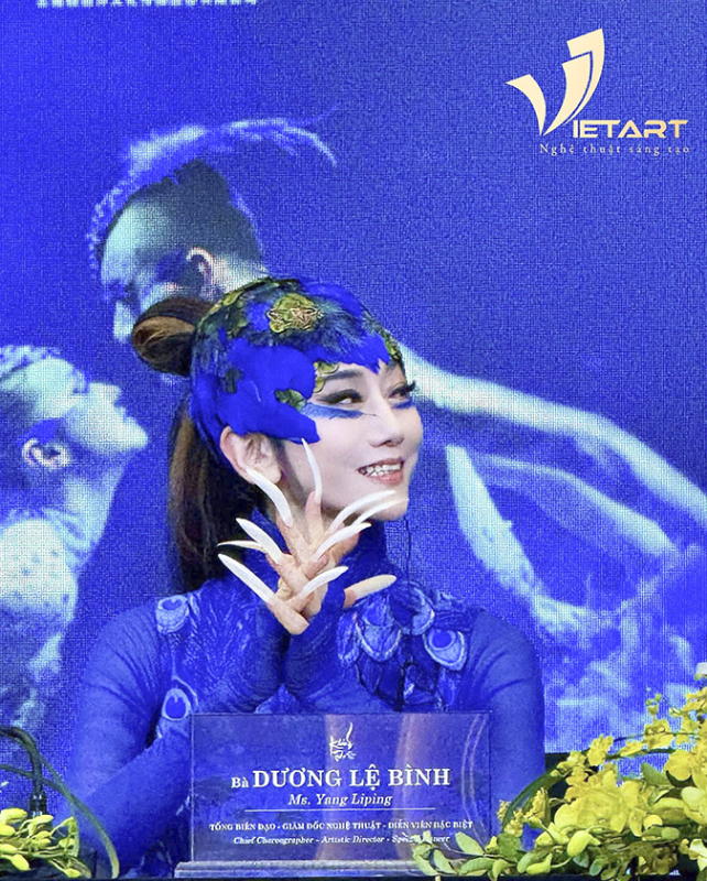 “Khổng tước” - vẻ đẹp vũ đạo phương Đông tỏa sáng tại Việt Nam -1