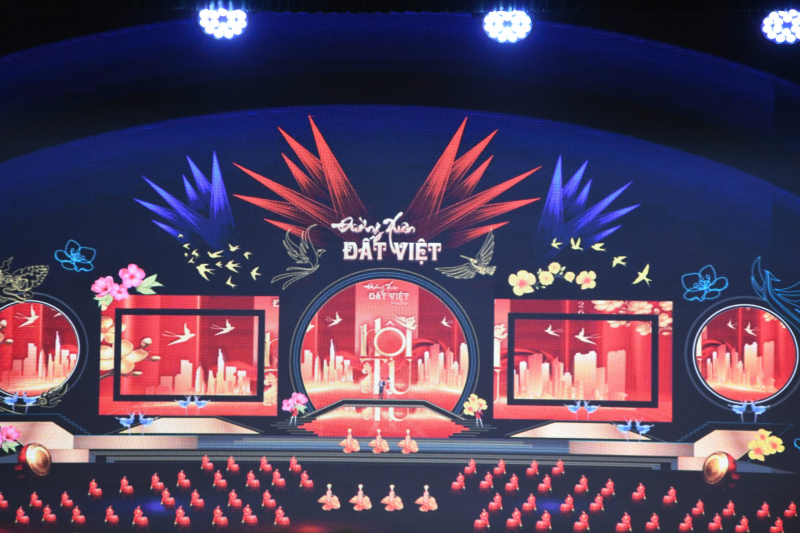 “Đường xuân đất Việt” kết nối Thủ đô với biên giới, hải đảo, Việt Nam với thế giới -0