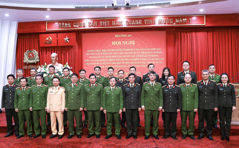 Quyết liệt đấu tranh xử lý tội phạm, vi phạm pháp luật về môi trường và an toàn thực phẩm -1