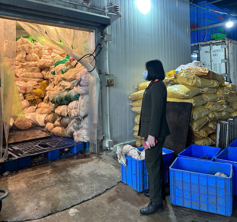 Phát hiện kho lạnh trữ 59 tấn lòng lợn không nguồn gốc suốt nhiều tháng -0