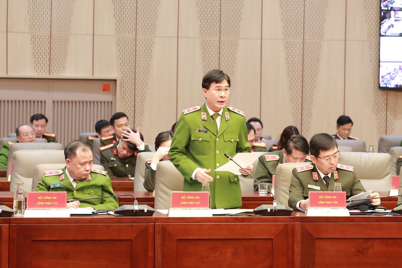 Đổi mới toàn diện tư duy, bảo đảm tuyệt đối an ninh trật tự, kiến tạo cho đất nước phát triển -0