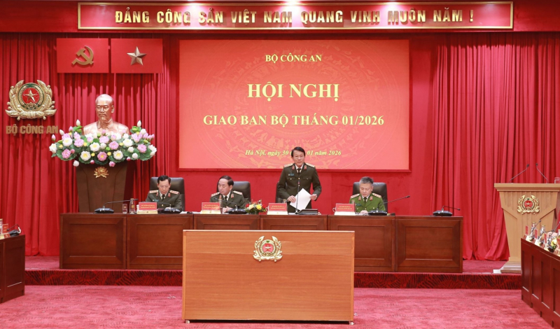 Đổi mới toàn diện tư duy, bảo đảm tuyệt đối an ninh trật tự, kiến tạo cho đất nước phát triển -0