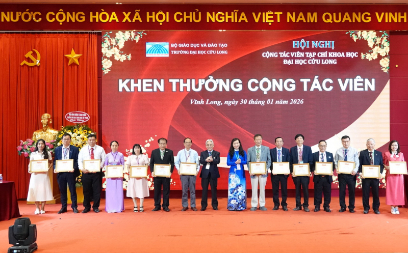 z7482978242400_2729f79ec6bb7cb8ea609d640948f3e6.jpg -0