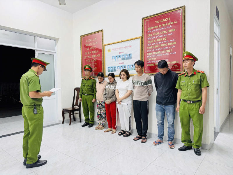 Triệt xóa nhóm đánh bạc dưới hình thức số đề mỗi ngày cả trăm triệu đồng -0