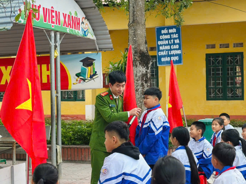 Xây dựng nền tảng văn hóa vững chắc cho an ninh con người và trật tự xã hội -0