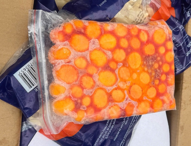 Hơn 12 tấn hàng thực phẩm không rõ nguồn gốc bị thu giữ -0