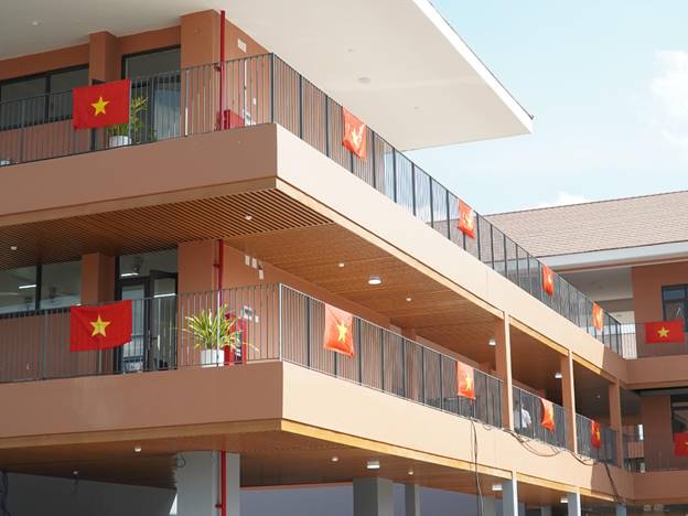 Phòng học “5 sao” tại trường liên cấp chuẩn quốc tế đầu tiên vùng biên giới Điện Biên  -1